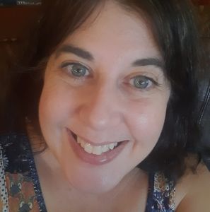 Meet your Posher, Marcia